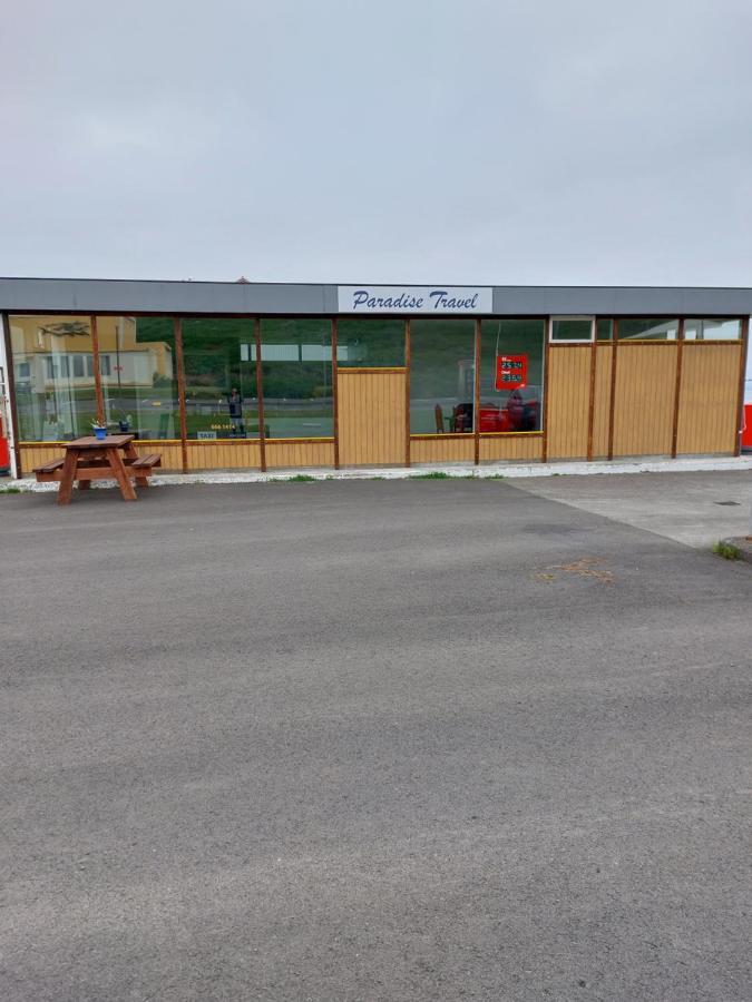 Paradise Travel Raufarhöfn Exteriör bild